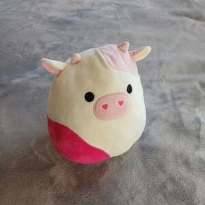 Pink Cow Squishmallow (Caedyn) – 10 Inch 2021 Valentine's Edition
